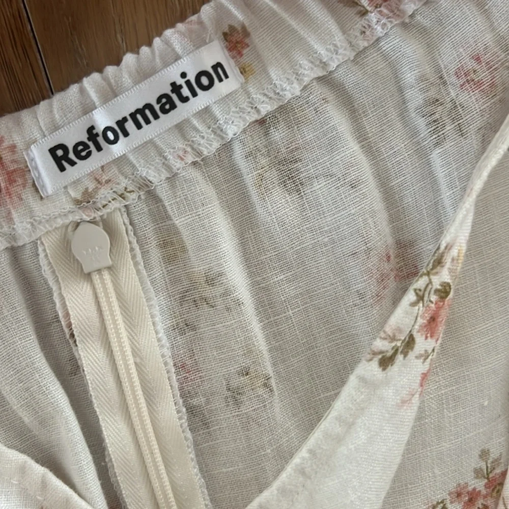 Reformation Bowie Linen Dress - Picture 3 of 8